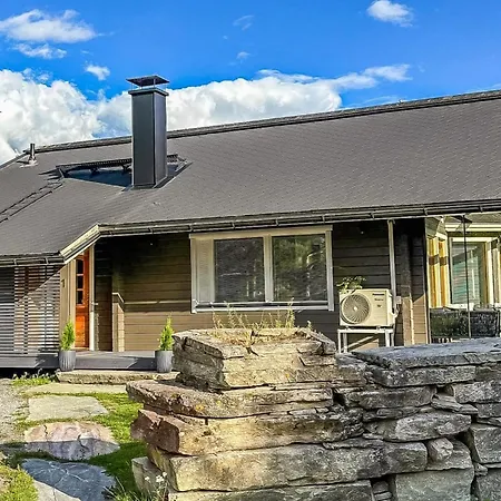 Luna - Ent- Milla By Interhome